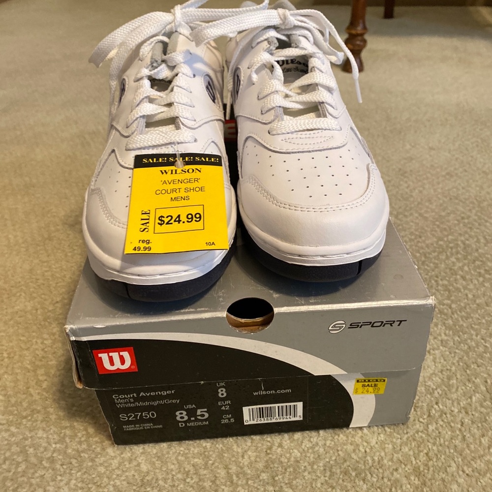 Wilson pro court brand new tennis shoes